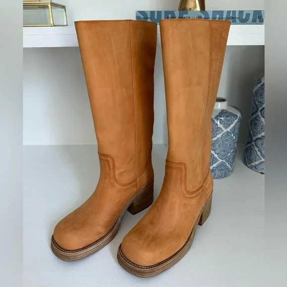 Jeffrey Campbell Tan Heeled Boots - Picture 7 of 11